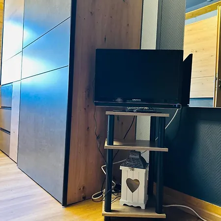 Apartment Tiny House *